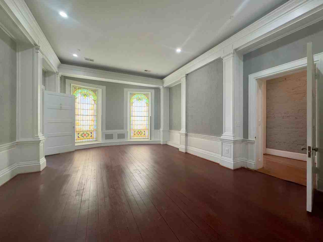 Apartment Units in Downtown, Baltimore, MD! - Photo 2 of 16