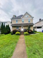 featured image of 439 College Ave