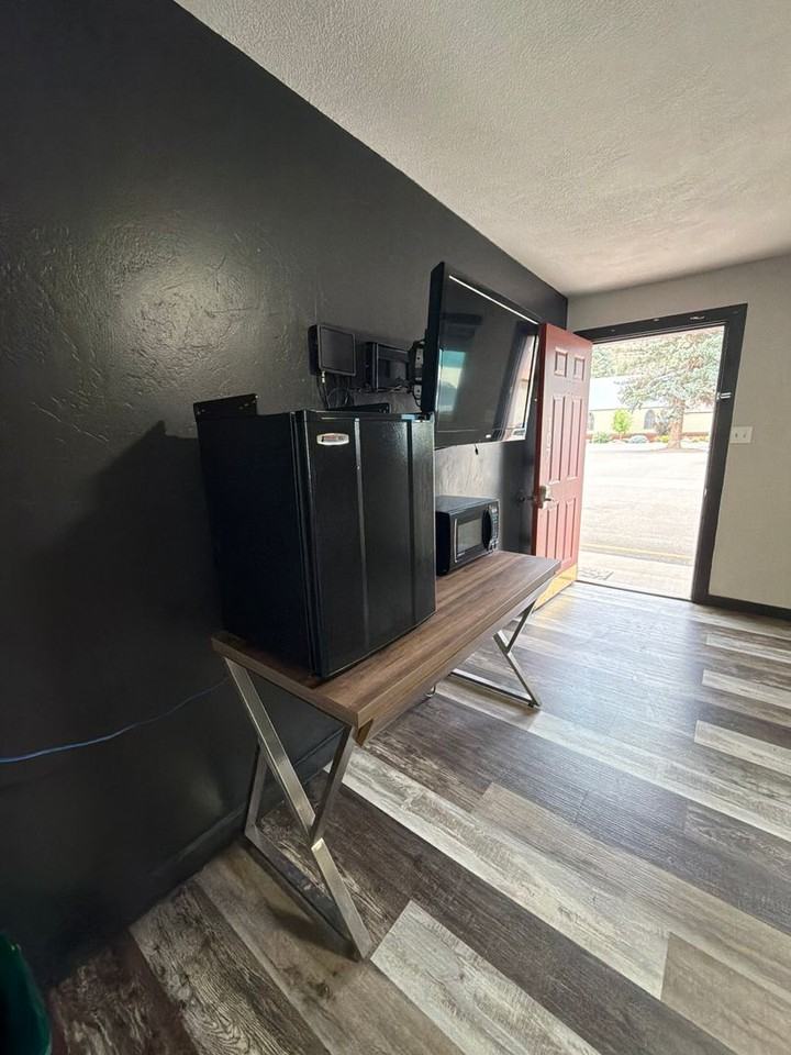 701 Railroad Avenue, Dolores, Co 81328 - Photo 5 of 9