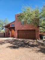 featured image of 3075 N Presidio Park Pl