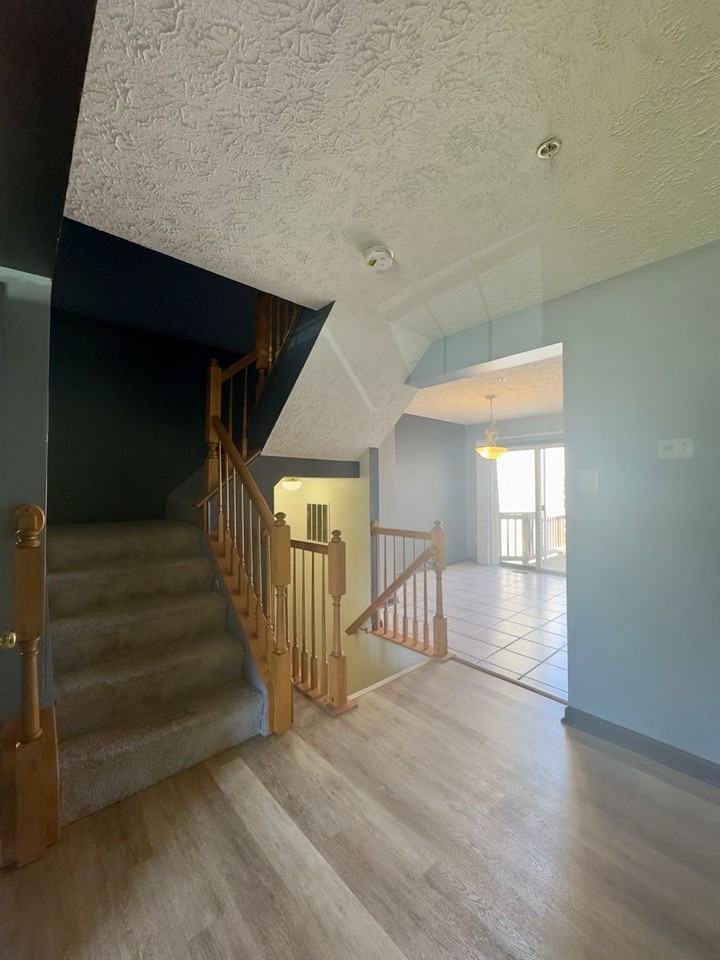 537 Macintosh Cir - Photo 5 of 26