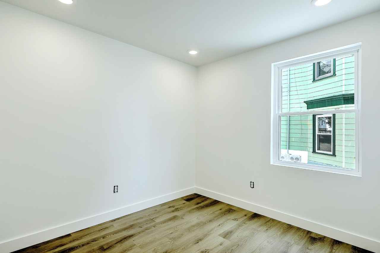 13-15 Amy St. - Photo 5 of 9