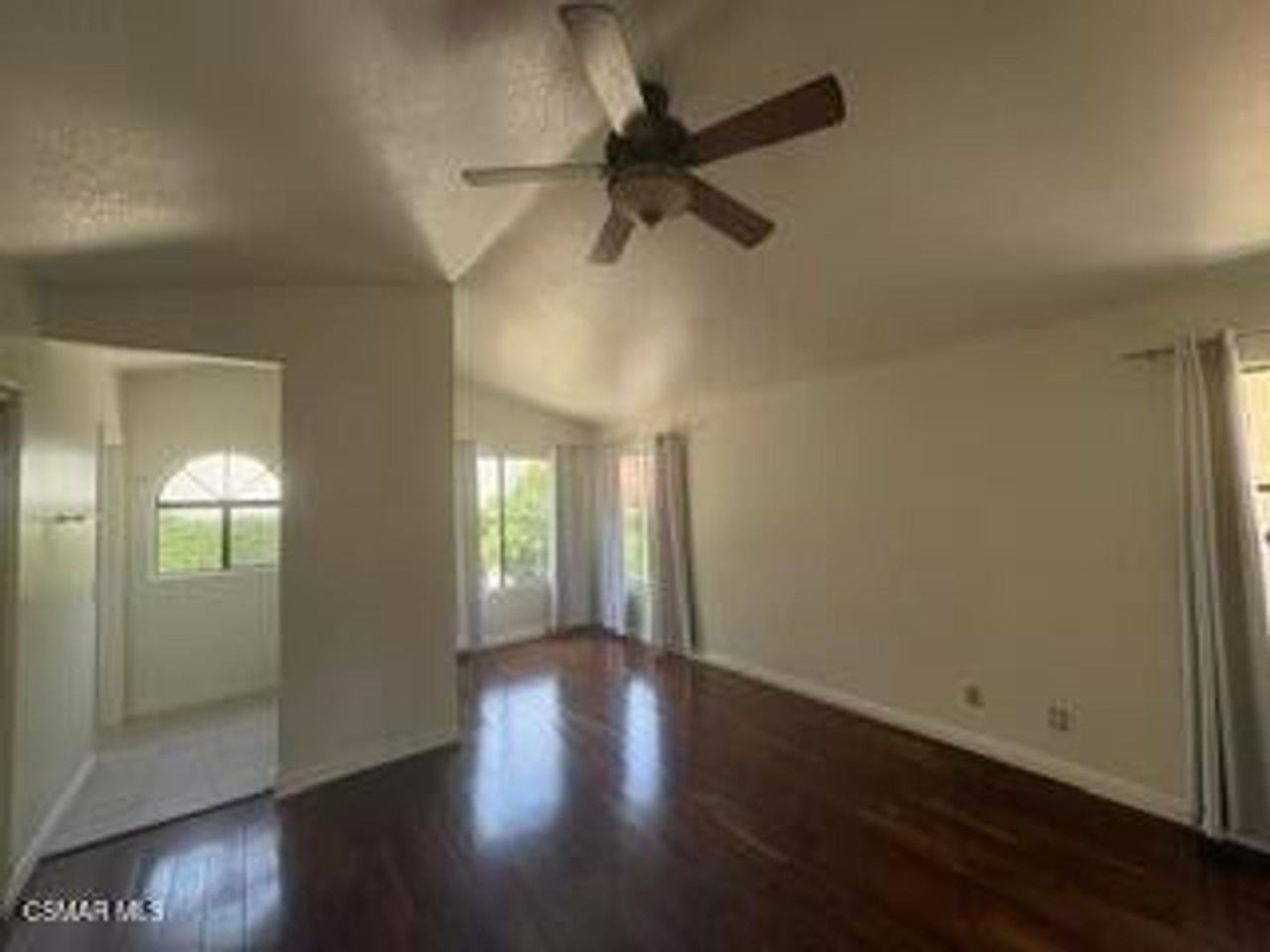 3855 Lost Springs Dr - Photo 6 of 20