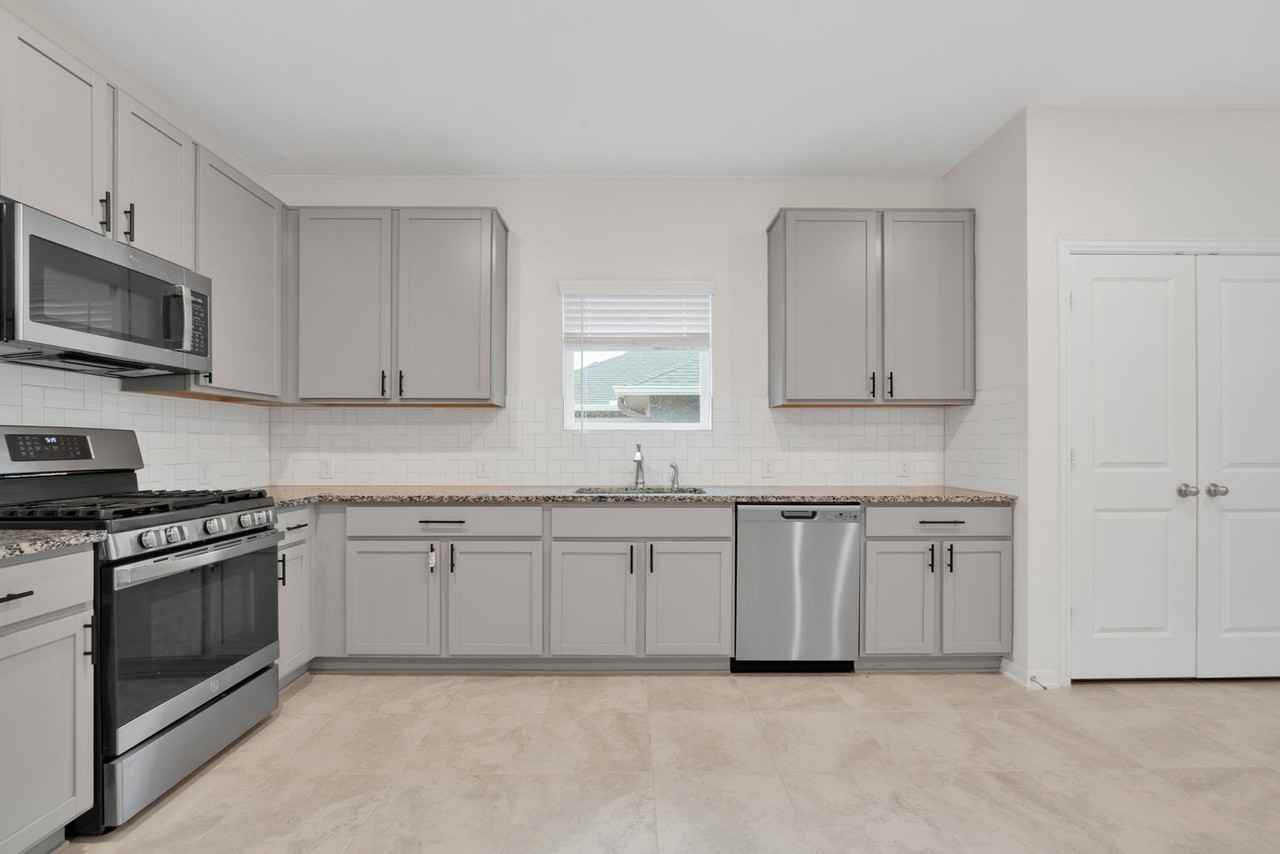 144 Foxhound Path - Photo 5 of 28