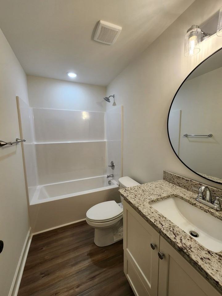 4049 4049 Colbie Way - Photo 5 of 13