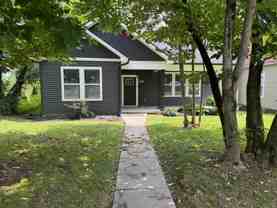 618 Hiawassee Ave - Photo 1 of 1