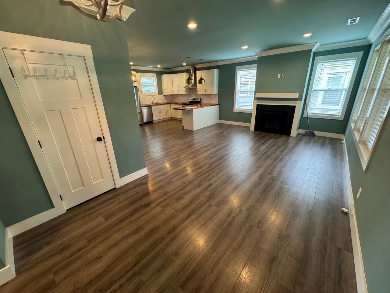 618 Hiawassee Ave - Photo 4 of 29