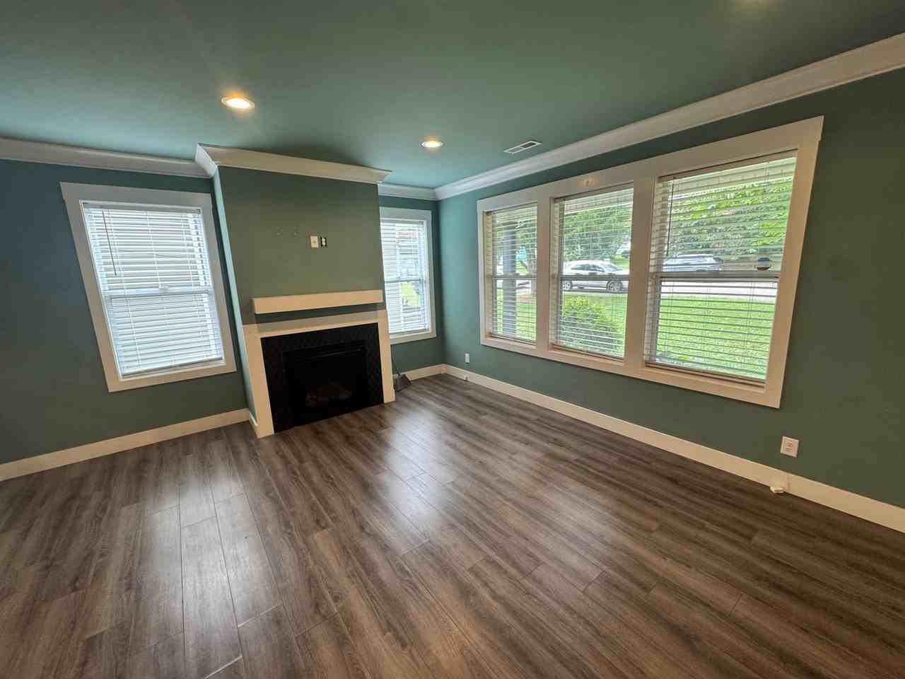 618 Hiawassee Ave - Photo 7 of 29