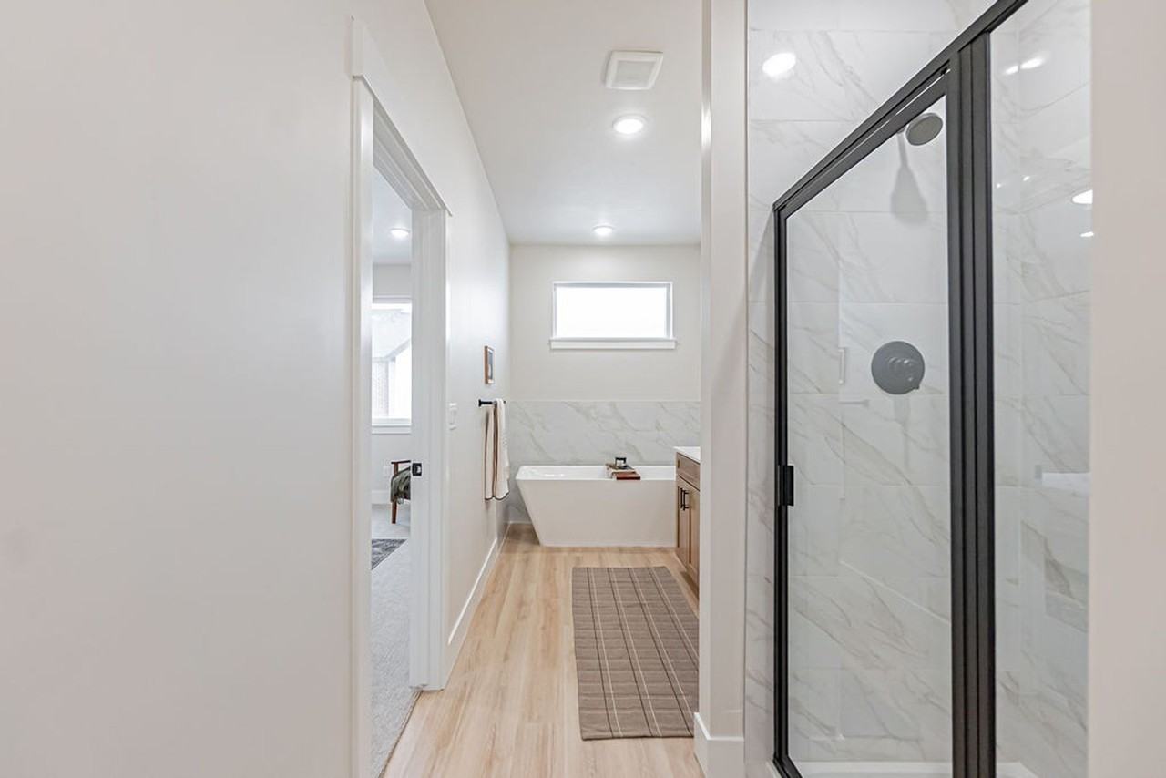 455 S Blue Spruce Ave - Photo 5 of 50