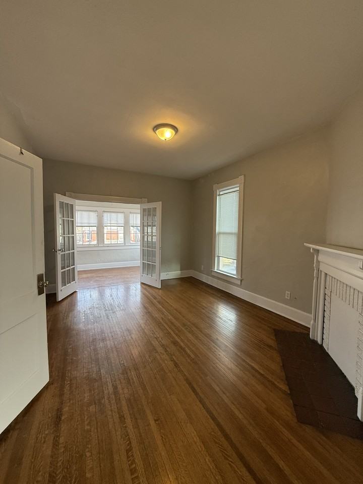 1217 S 7th St Apt 2a #2A - Photo 2 of 11