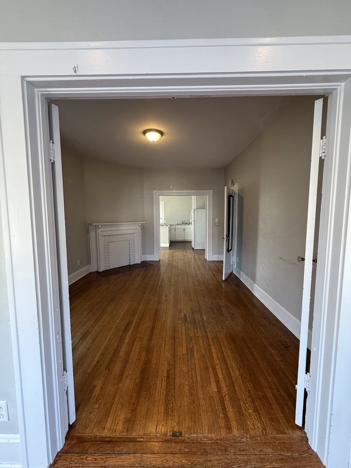 1217 S 7th St Apt 2a #2A - Photo 5 of 11