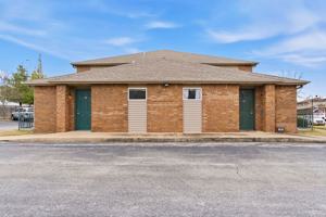 featured image of 3360 S Fairway Ave