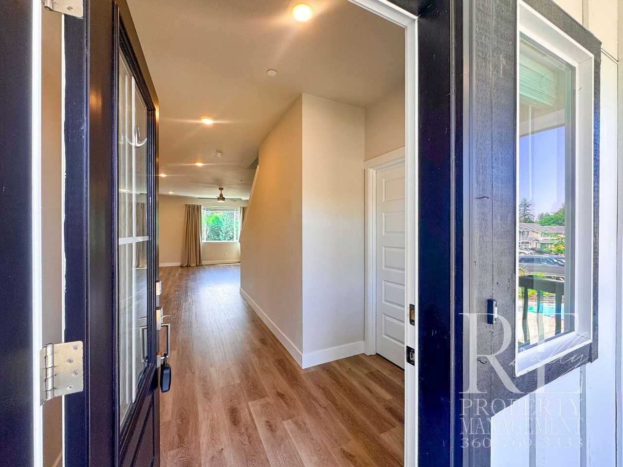 4219 Nettle Dr Se - Photo 4 of 31
