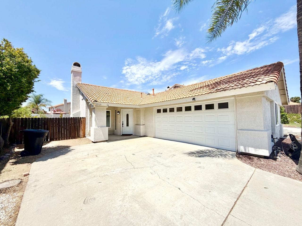39721 Rustic Glen Dr - Photo 4 of 26
