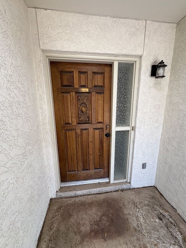 9061 E Palms Park Dr - Photo 3 of 27