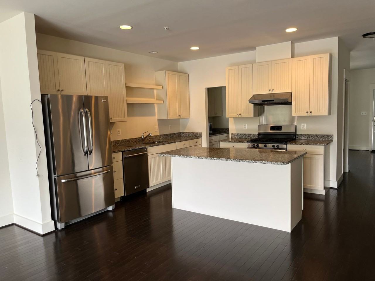 1705 Willard Way - Photo 4 of 24