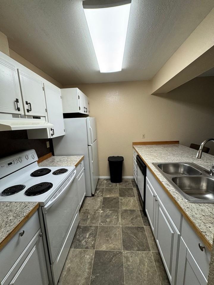 4333 San Ernesto Ave #W307 - Photo 5 of 17