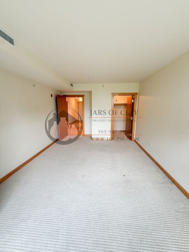 295 Church St Se #403 - Photo 6 of 13