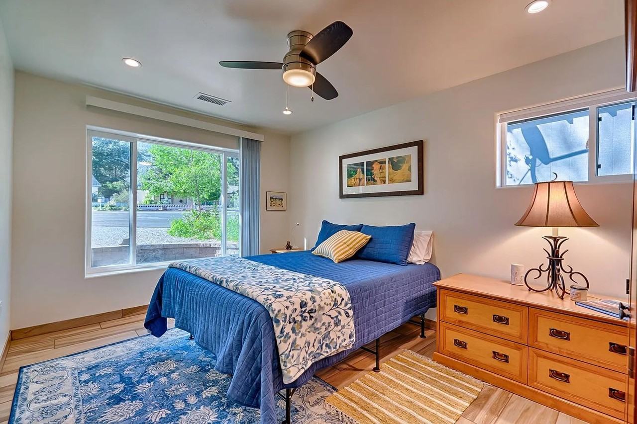3131 N Park Dr - Photo 5 of 7