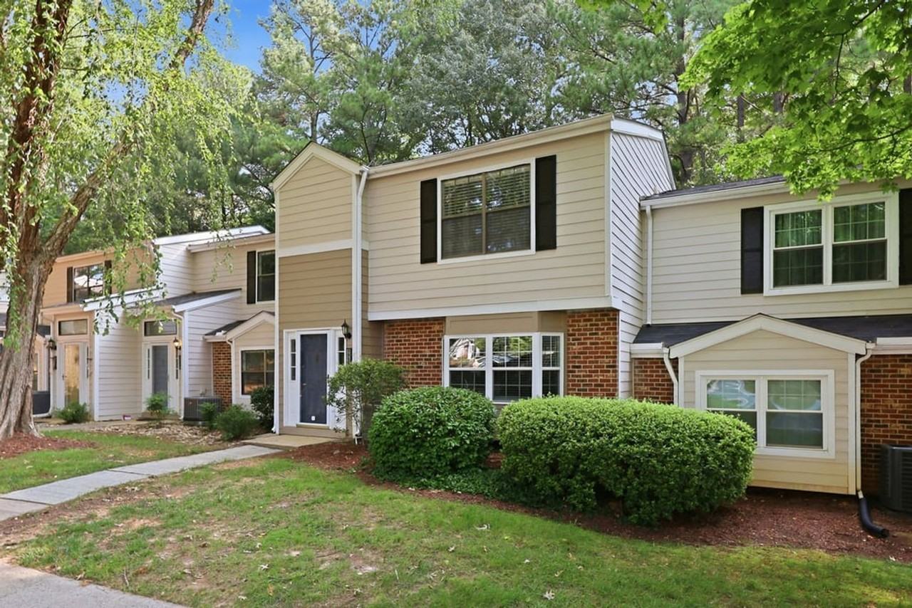 7733 Falcon Rest Cir - Photo 2 of 43