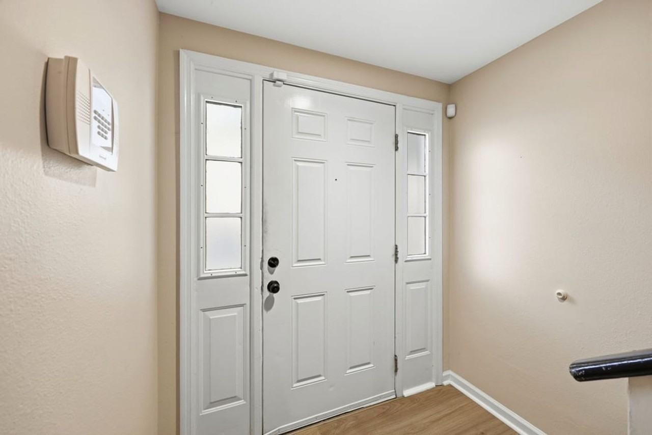 7733 Falcon Rest Cir - Photo 7 of 43