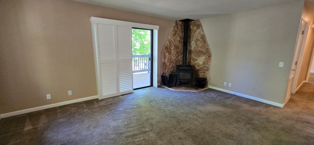 346 Gracie Rd - Photo 3 of 18