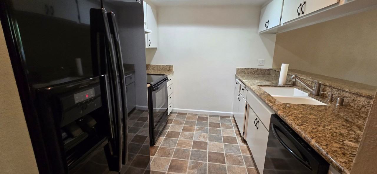 346 Gracie Rd - Photo 4 of 18