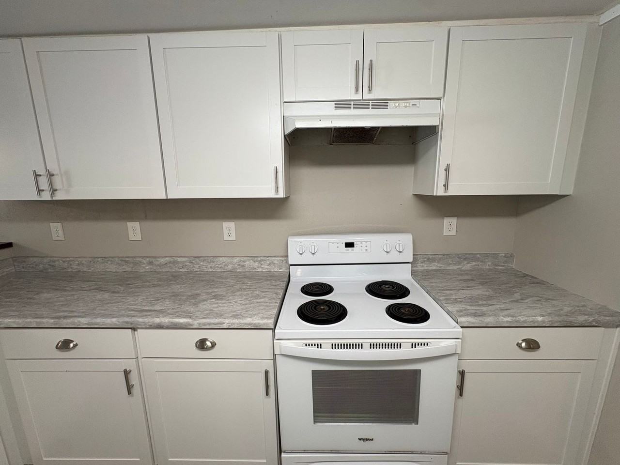 237 11th St - Photo 6 of 16