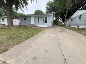 901 N Garfield Ave - Photo 1 of 1