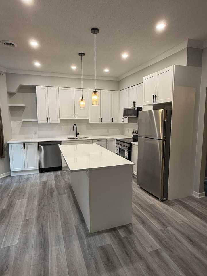 Main 203 Elmwood Avenue East - Photo 2 of 20