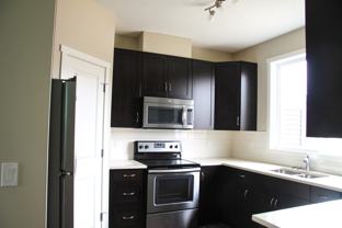 9047 52 St Ne - Photo 1 of 1