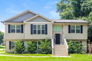 featured image of 100 Comet Ct