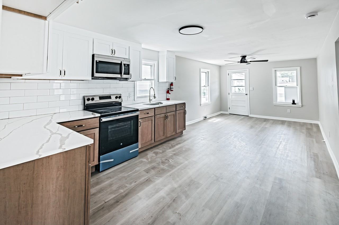 74 S Broadway #1 - Photo 6 of 20