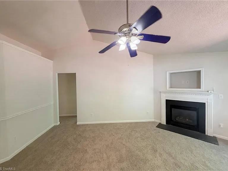 4233 Nestleway Court - Photo 4 of 17