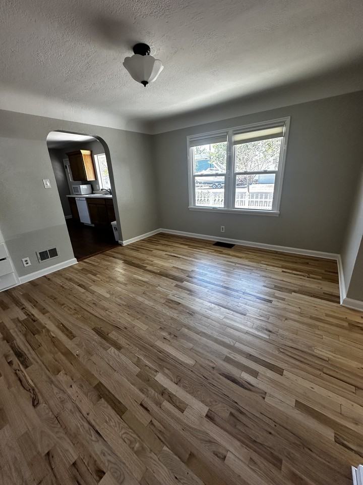 510 N 18th St #1 - Photo 5 of 17