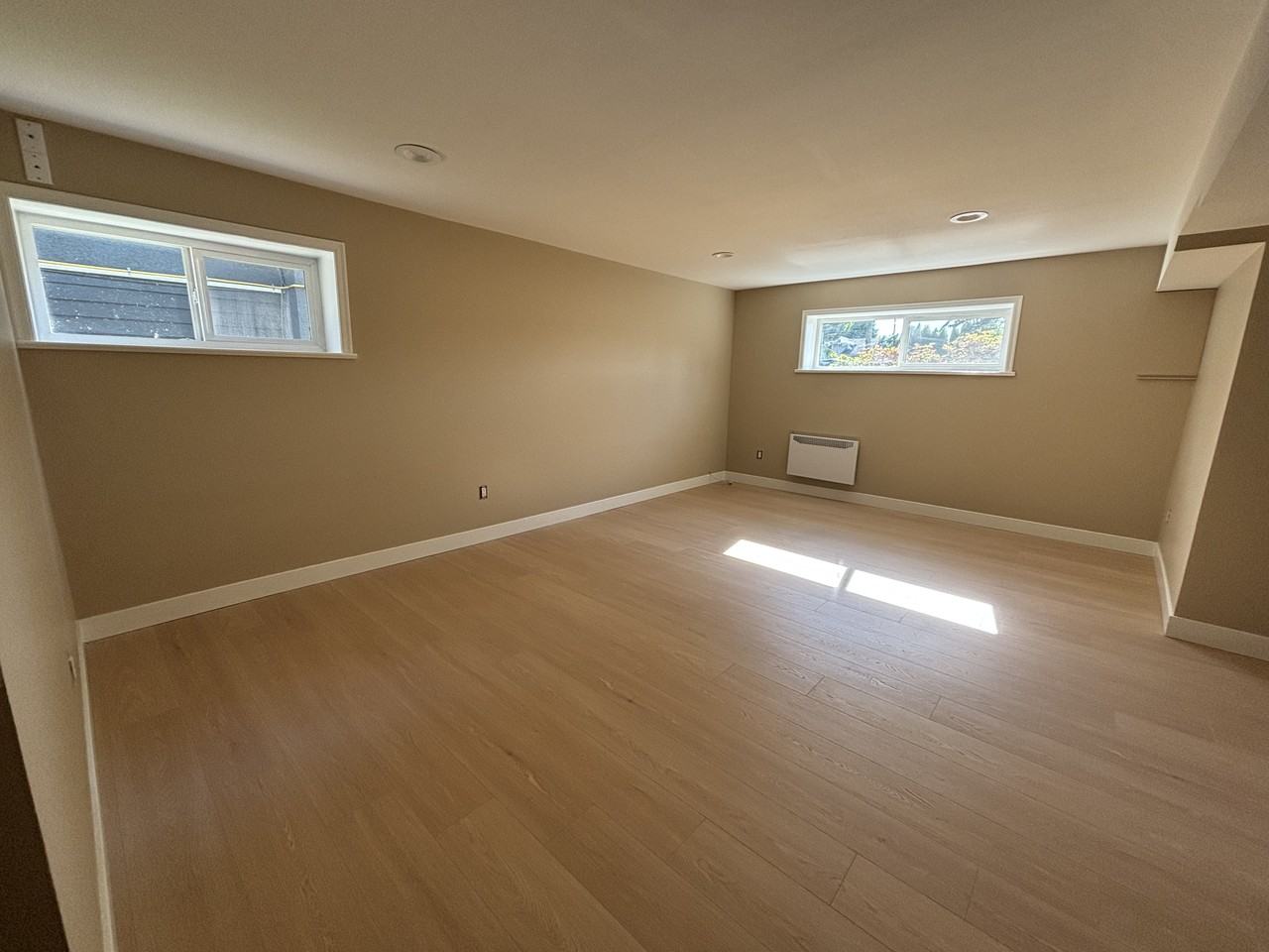 1210 Sperling Avenue - Photo 4 of 8