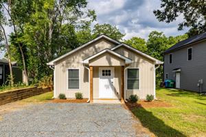 featured image of 810 Long St #1
