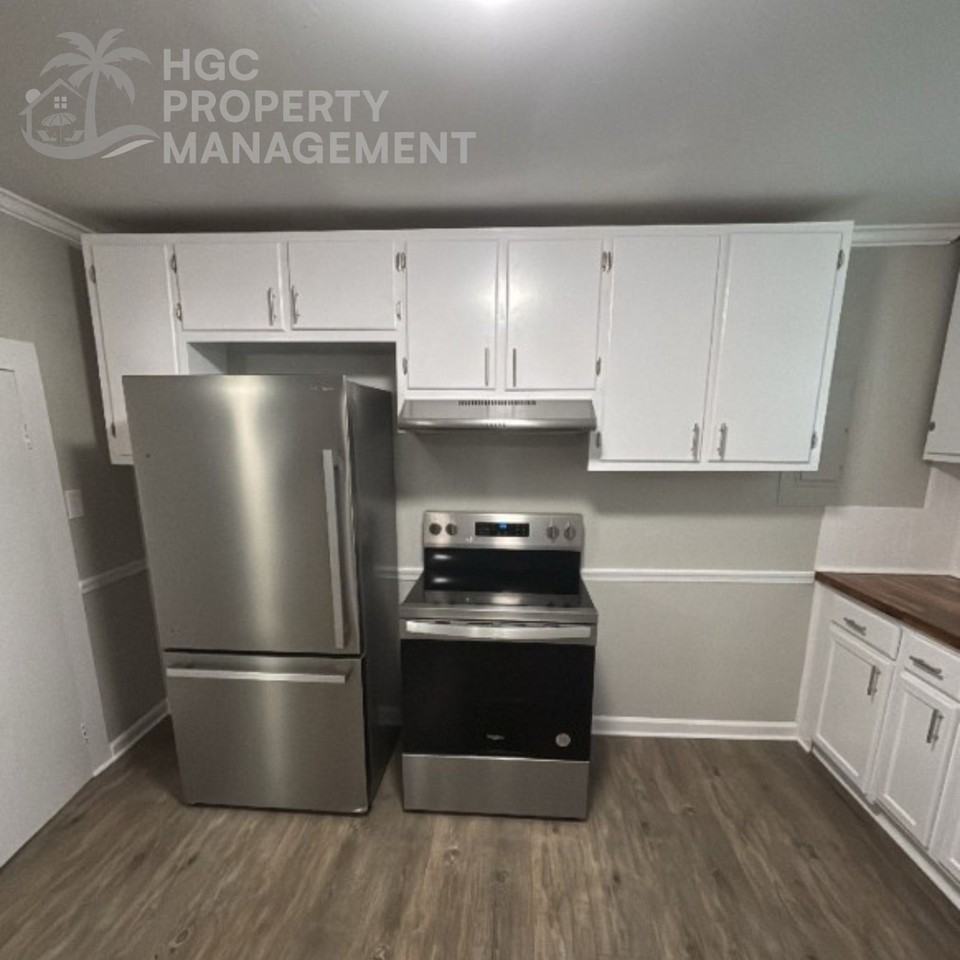 1208 Ridge Ave #1 - Photo 5 of 10