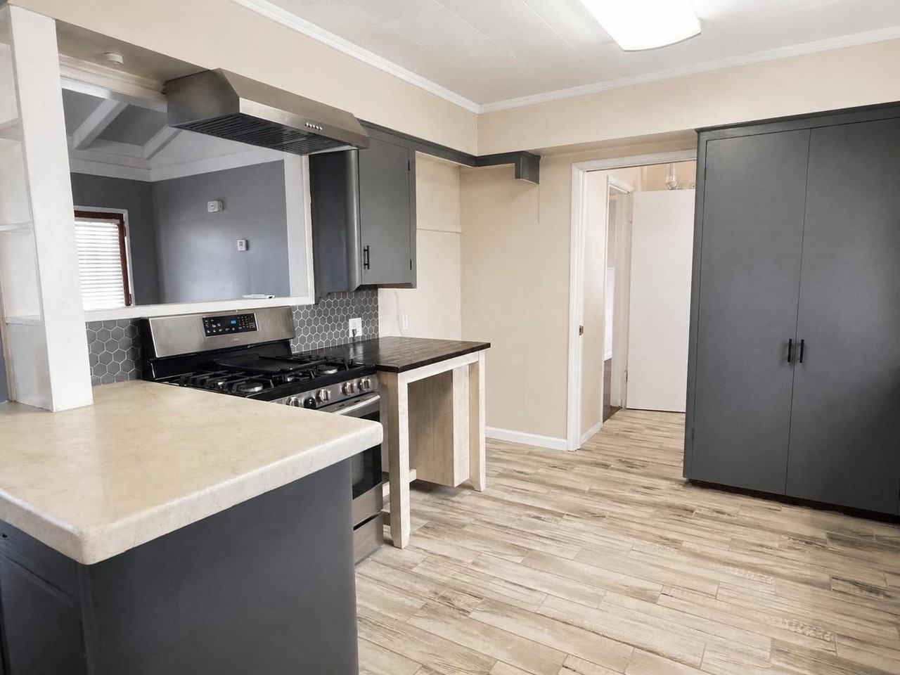 1266 Elm Ave #1 - Photo 7 of 20