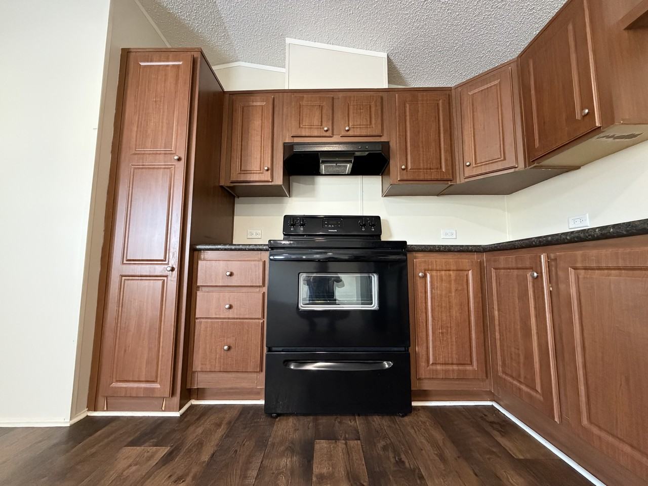 709 N Collins Fwy #129 - Photo 5 of 21