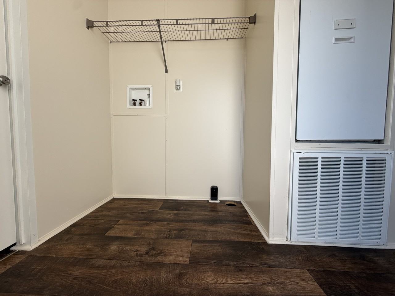 709 N Collins Fwy #129 - Photo 7 of 21