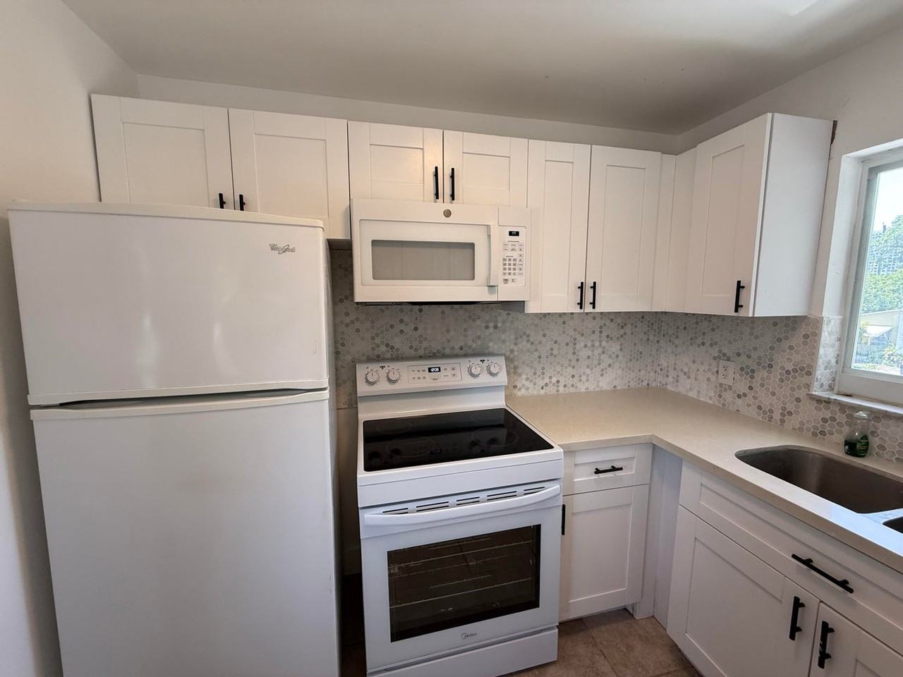 1859 Lincoln Street #202 - Photo 3 of 8