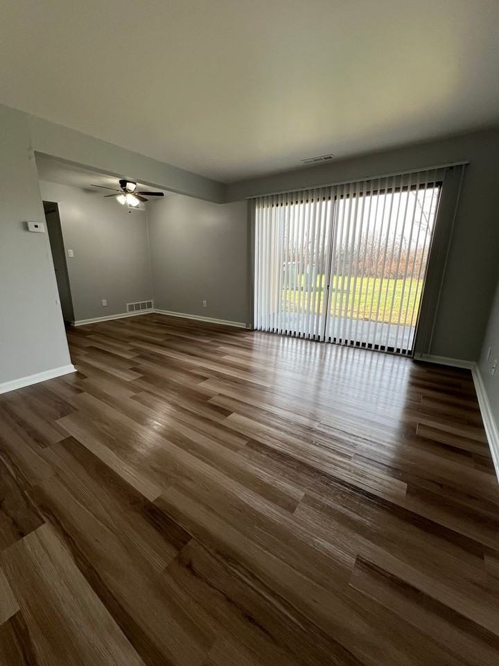 Highfield Crossing Apartments - Photo 2 of 17
