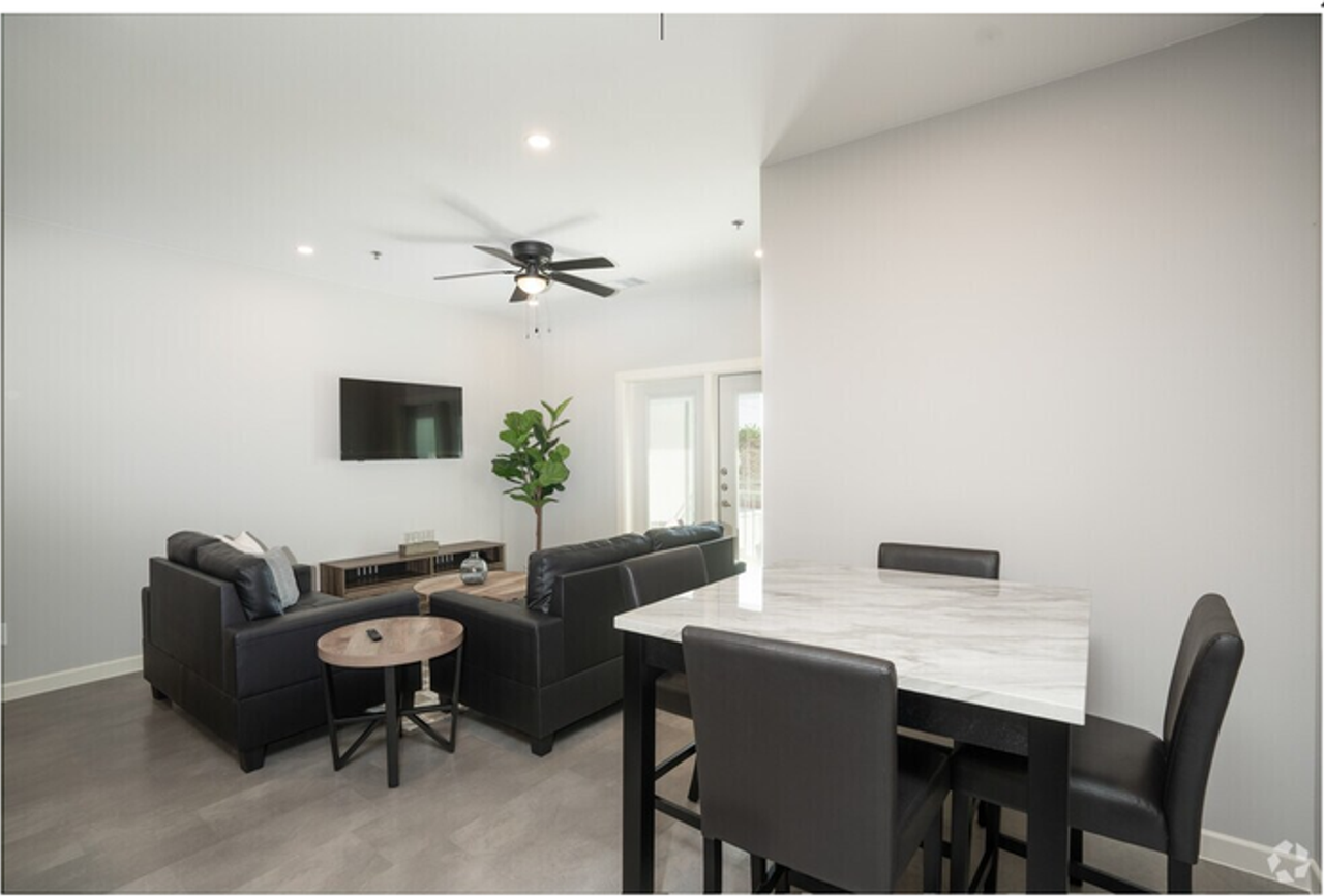 615 Dallas Ave. - Photo 5 of 13