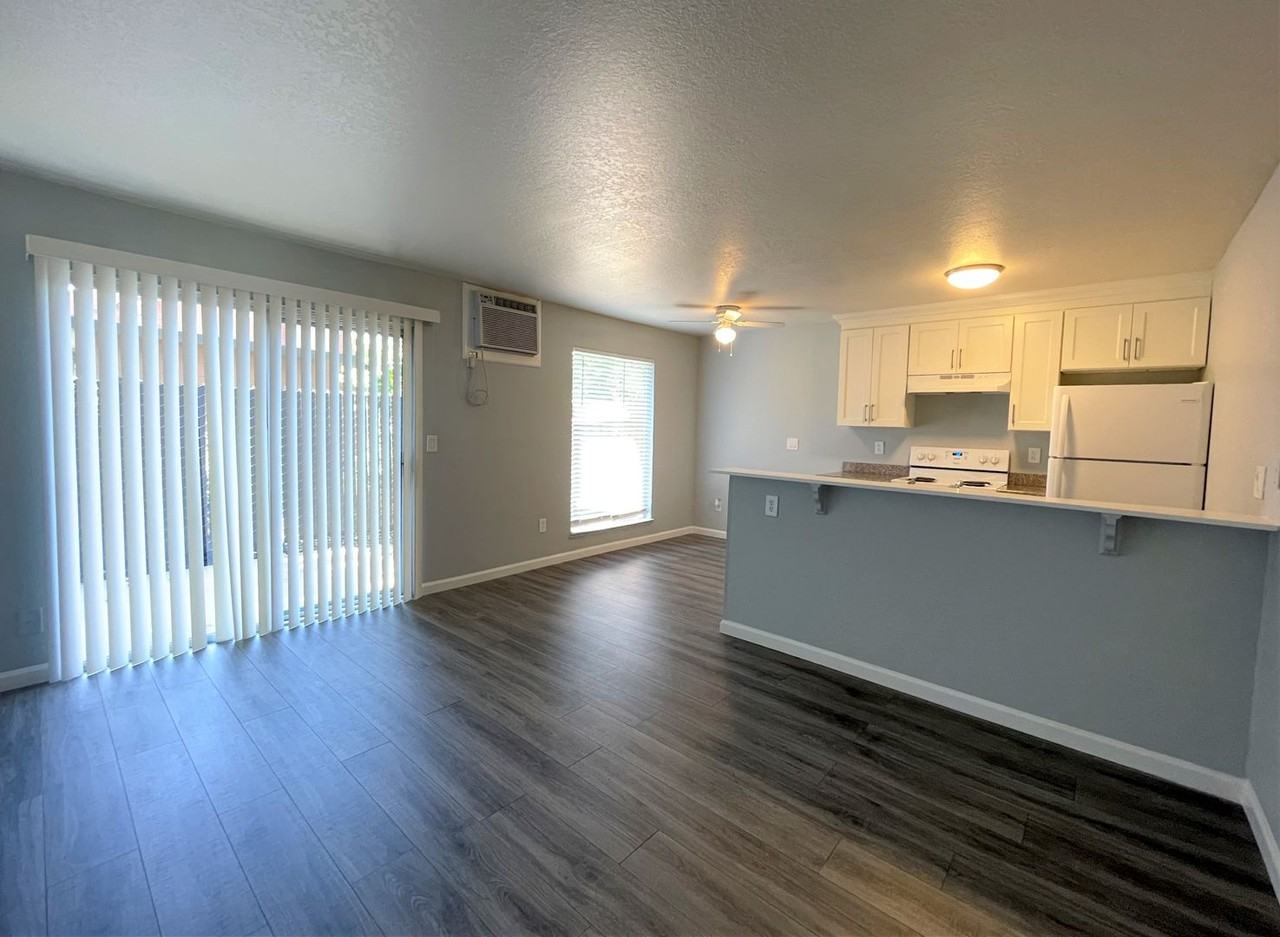 Lincoln Crest Apartments - Photo 7 of 21