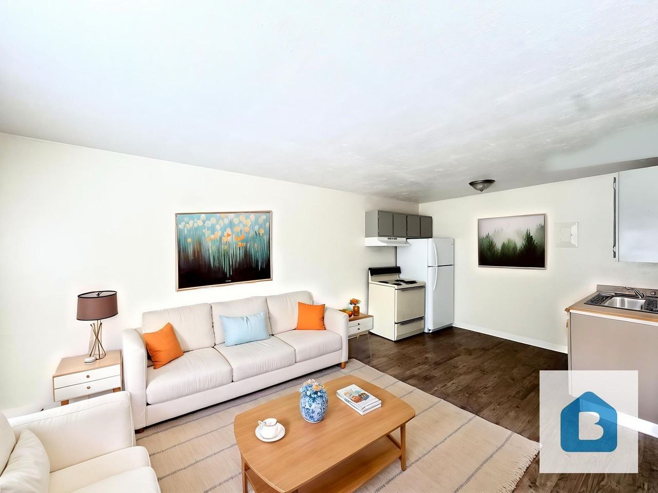 3611 E San Miguel St. - Photo 2 of 8