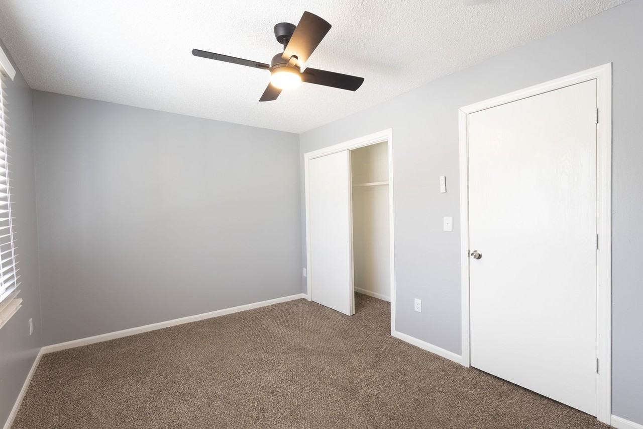 Hilltop Townhomes - Photo 2 of 18
