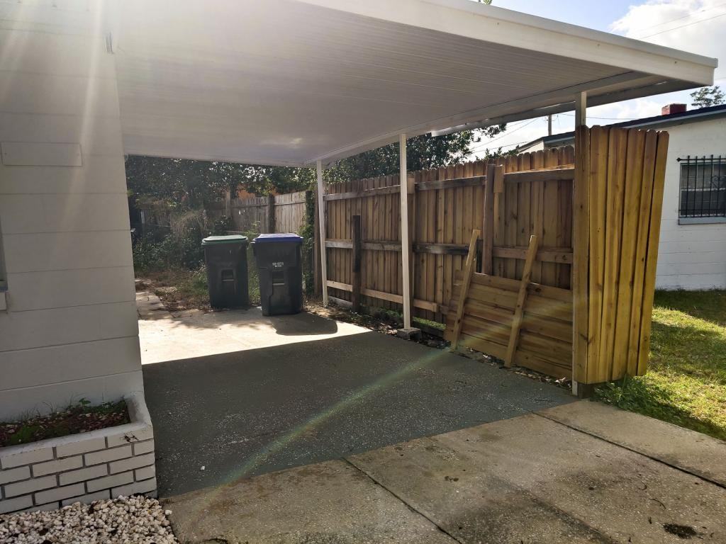 5500 Balboa Dr - Photo 4 of 17