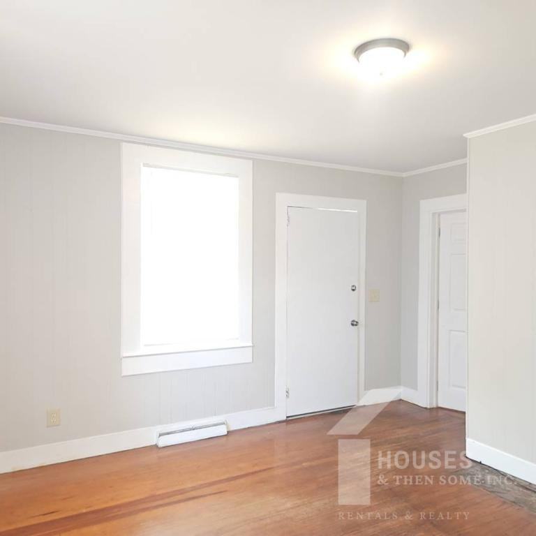 263 Beacon St - Photo 3 of 21