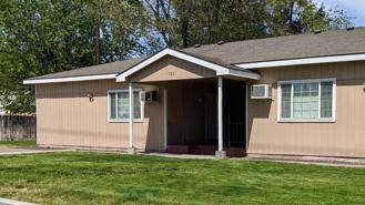 920 W Entiat Ave - Photo 1 of 1